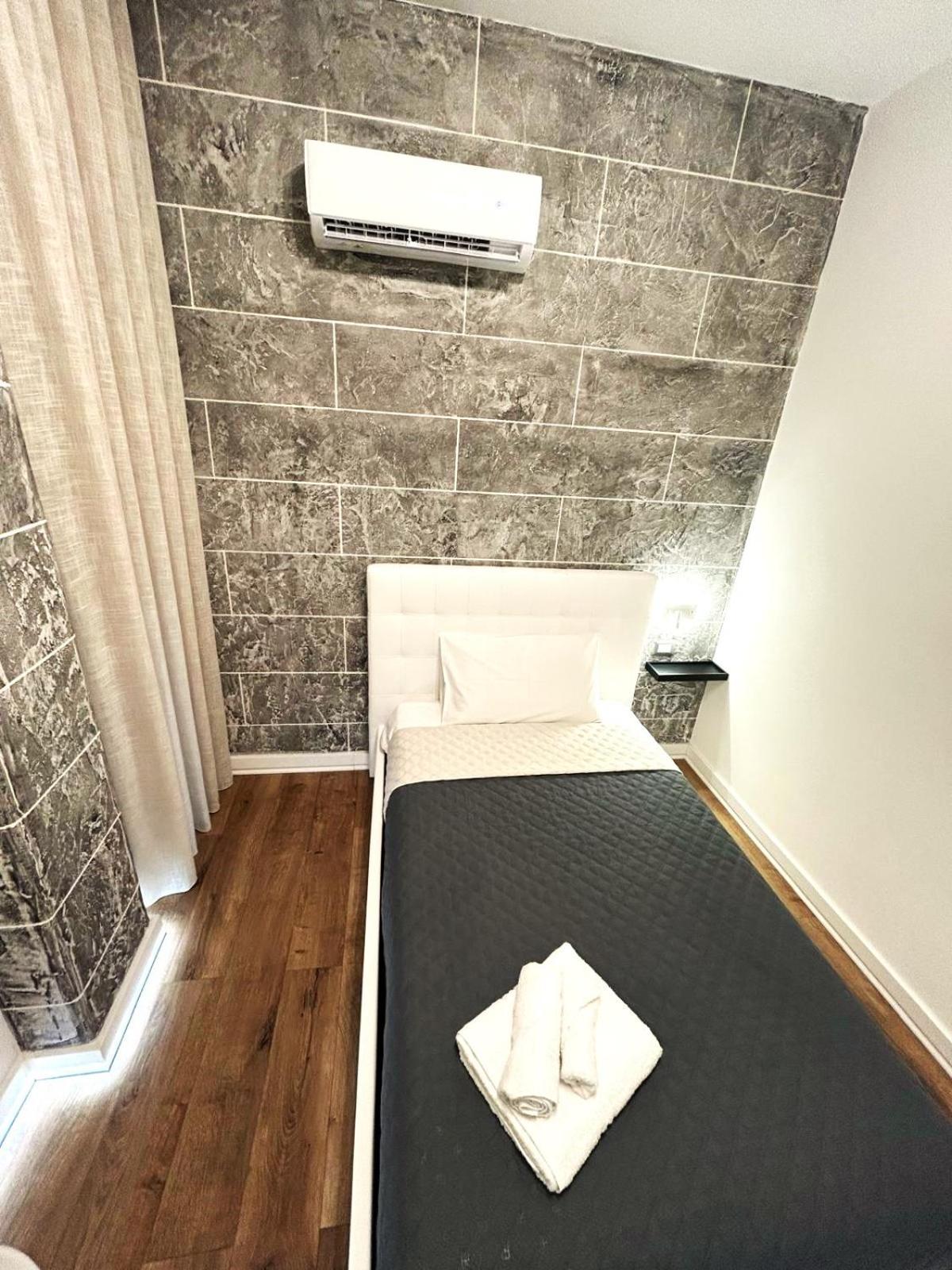 Effe Home Катания Экстерьер фото